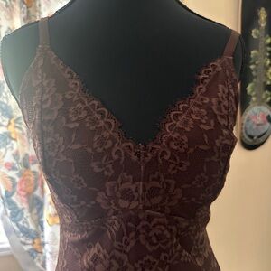 Elegant Lace Bodysuit in Brown